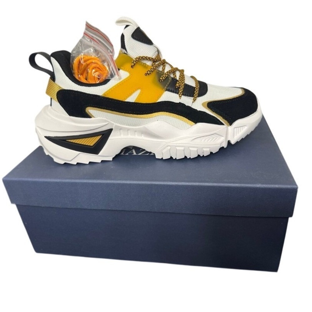 Mens size 7.5 sneaker new yellow and black Mazino shoes